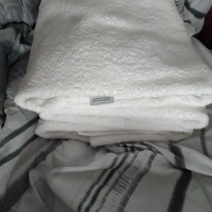 Brand new towels